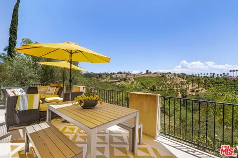 Exterior - 4476 Fallsbrae Rd, Fallbrook, CA 92028 photo 4 of 10