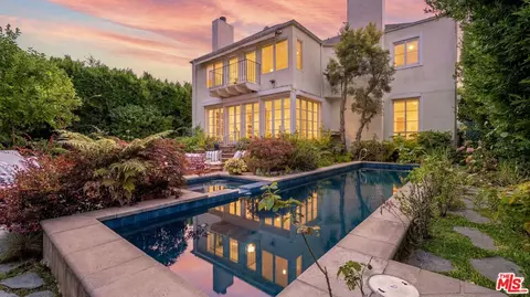 1506 Club View Dr, Los Angeles, CA 90024