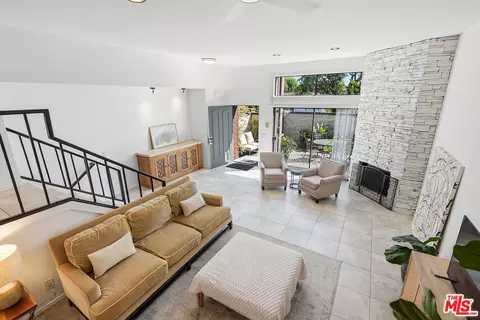 4631 Alla Rd #4, Marina Del Rey, CA 90292