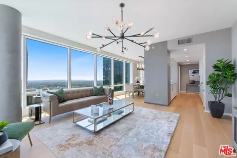 877 Francisco St #2809, Los Angeles, CA 90017