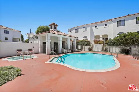 516 W 219th St # 2, Carson, CA 90745 photo 29