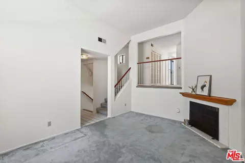 516 W 219th St # 2, Carson, CA 90745 photo 5