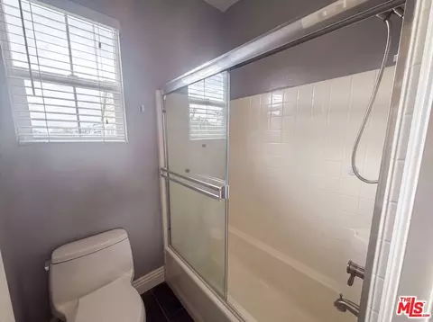Bath - 48 Laurelhurst Dr, Ladera Ranch, CA 92694 photo 5 of 6