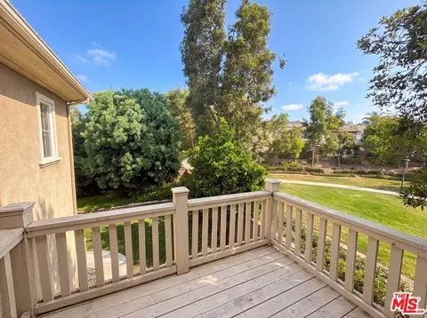 Exterior - 48 Laurelhurst Dr, Ladera Ranch, CA 92694 photo 4 of 4