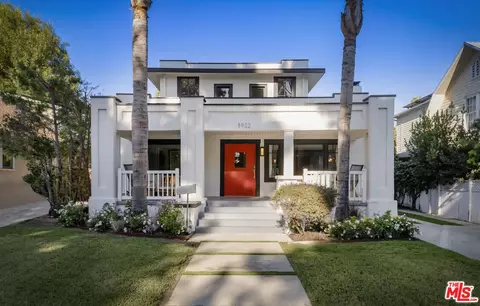 1922 Taft Ave, Los Angeles, CA 90068
