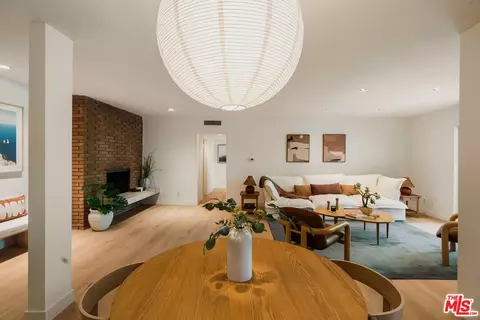 6251 Coldwater Canyon Ave #205, Los Angeles, CA 91606