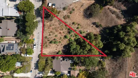 1444 Avon Ter, Los Angeles, CA 90026