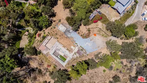 1032 El Medio Ave, Los Angeles, CA 90272