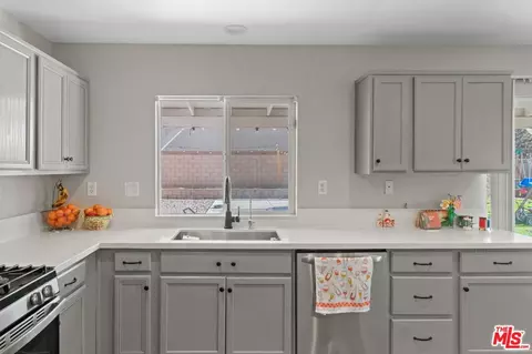 Kitchen - 45064 E 18th St, Lancaster, CA 93535 photo 1 of 2