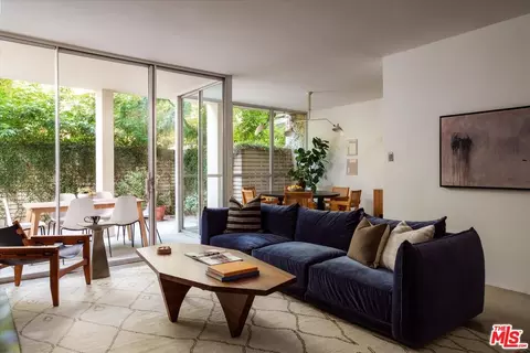 4455 Los Feliz Blvd #106, Los Angeles, CA 90027