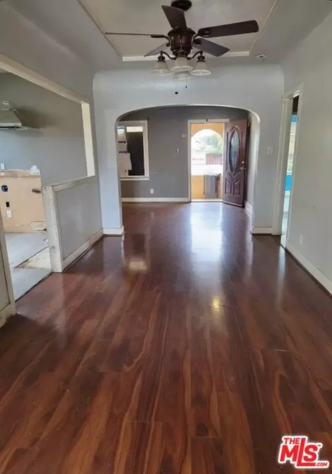 855 Palm Dr, Colton, CA 92324 photo 2