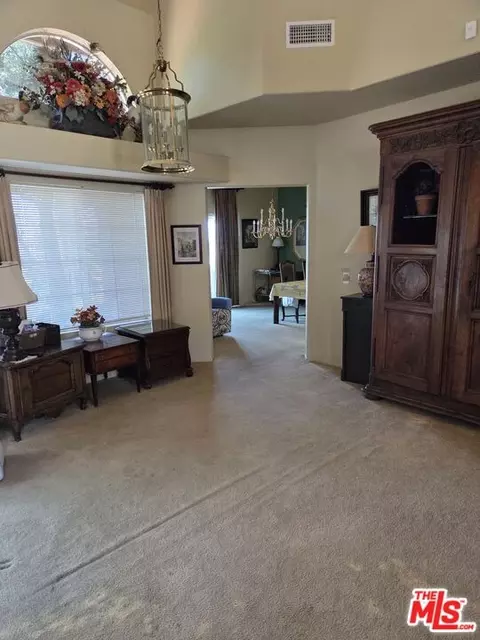 810 S Shanada Ct, Anaheim, CA 92807