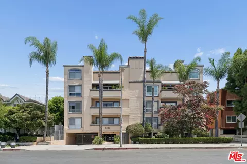 5224 Zelzah Ave #209, Encino, CA 91316