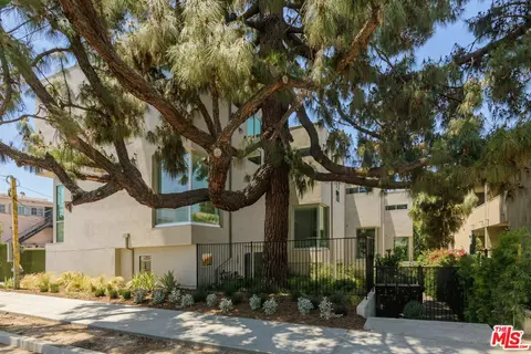 1125 Sanborn Ave, Los Angeles, CA 90029