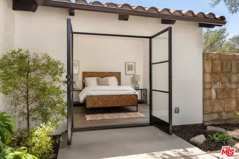 Bedroom - 768 Winding Creek Ln, Montecito, CA 93108 photo 5 of 5