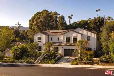 13423 Bayliss Rd, Los Angeles, CA 90049