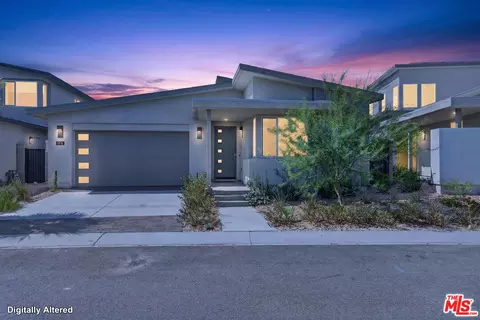 175 Mustang Ln, Palm Springs, CA 92262