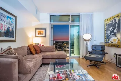 13700 Marina Pointe Dr #1514, Marina Del Rey, CA 90292