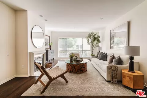 11855 Goshen Ave #104, Los Angeles, CA 90049
