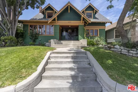 2093 W 28th St, Los Angeles, CA 90018
