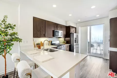 3945 Eagle Rock Blvd #50, Los Angeles, CA 90065