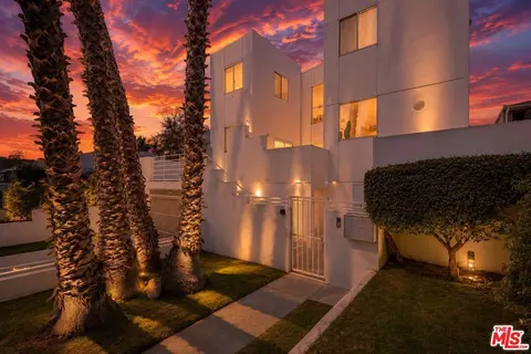 1823 20th St #103, Santa Monica, CA 90404