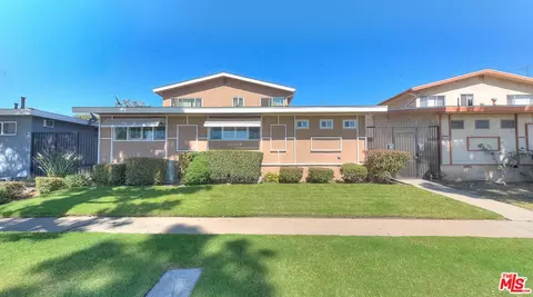 11118 Crenshaw Blvd #1, Inglewood, CA 90303