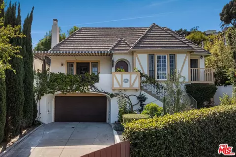 8262 Marmont Ln, Los Angeles, CA 90069