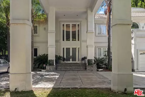 4743 White Oak Ave, Encino, CA 91316