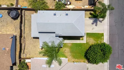 View/Area - 7969 Celeste Ave, Fontana, CA 92336 photo 1 of 4