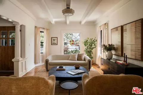 2128 W 30th St, Los Angeles, CA 90018