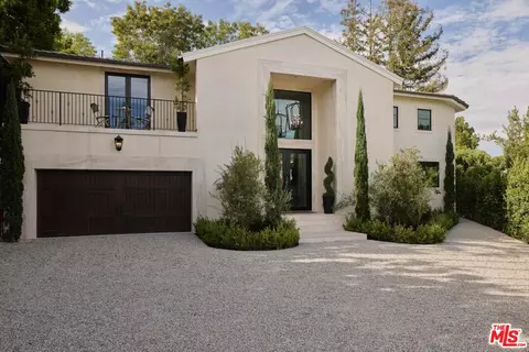 1900 Bel Air Rd, Los Angeles, CA 90077