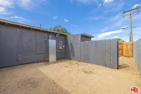 Exterior - 43033 39th St, Lancaster, CA 93536 photo 1 of 4