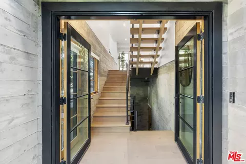 1033 N Vista St, West Hollywood, CA 90046