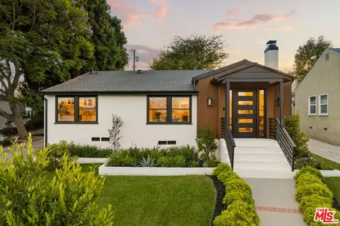 8421 Airlane Ave, Los Angeles, CA 90045