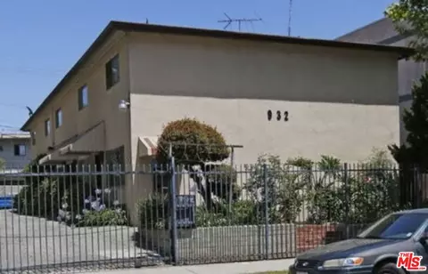 932 S Gramercy Pl, Los Angeles, CA 90019