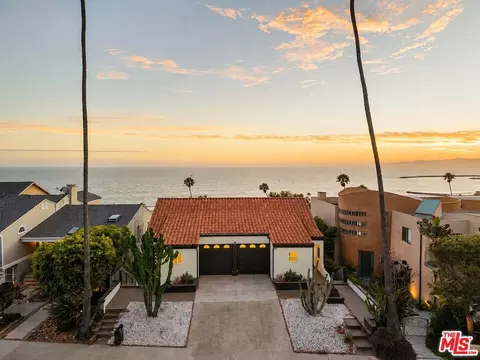 7325 Rindge Ave, Playa Del Rey, CA 90293