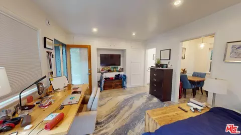 Bedroom - 320 Grand Blvd, Venice, CA 90291 photo 5 of 9