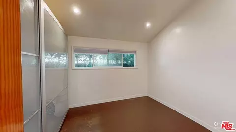 Bedroom - 320 Grand Blvd, Venice, CA 90291 photo 2 of 9