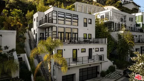 1929 N Curson Pl, Los Angeles, CA 90046