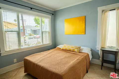 Bedroom - 4224 E 11th St, Long Beach, CA 90804 photo 1 of 4