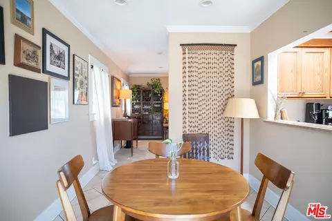 Dining - 4224 E 11th St, Long Beach, CA 90804 photo 2 of 4