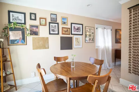 Dining - 4224 E 11th St, Long Beach, CA 90804 photo 1 of 4