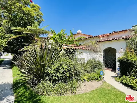 201 N Doheny Dr, Beverly Hills, CA 90211
