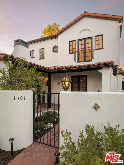 1501 New York Dr, Altadena, CA 91001