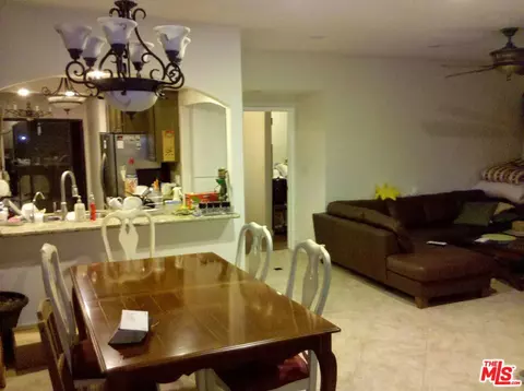 801 S Plymouth Blvd #302, Los Angeles, CA 90005