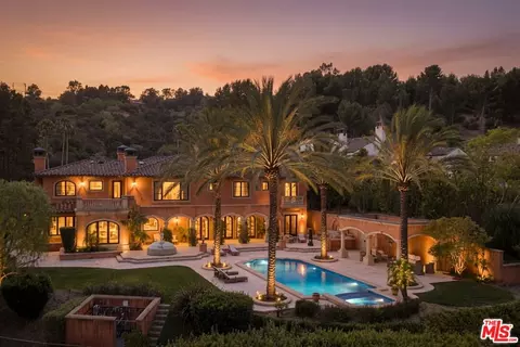 13939 Durham Rd, Beverly Hills, CA 90210