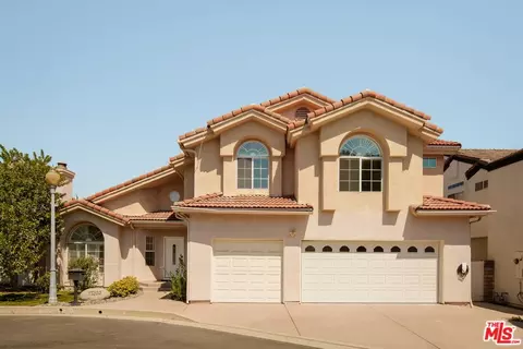 17323 San Jose St, Granada Hills, CA 91344