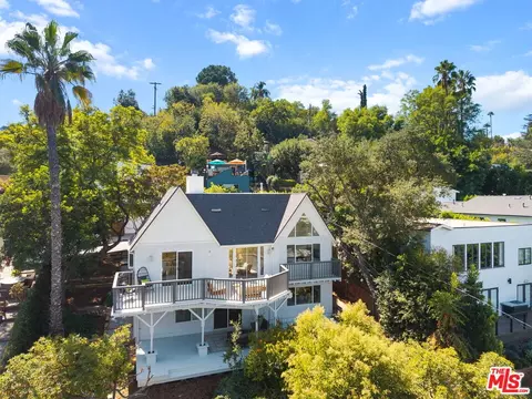 11543 Sunshine Ter, Studio City, CA 91604