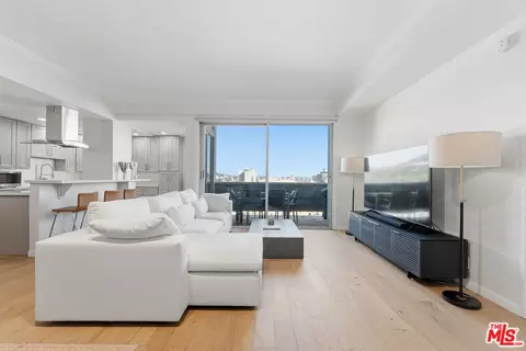 7250 Franklin Ave #615, Los Angeles, CA 90046